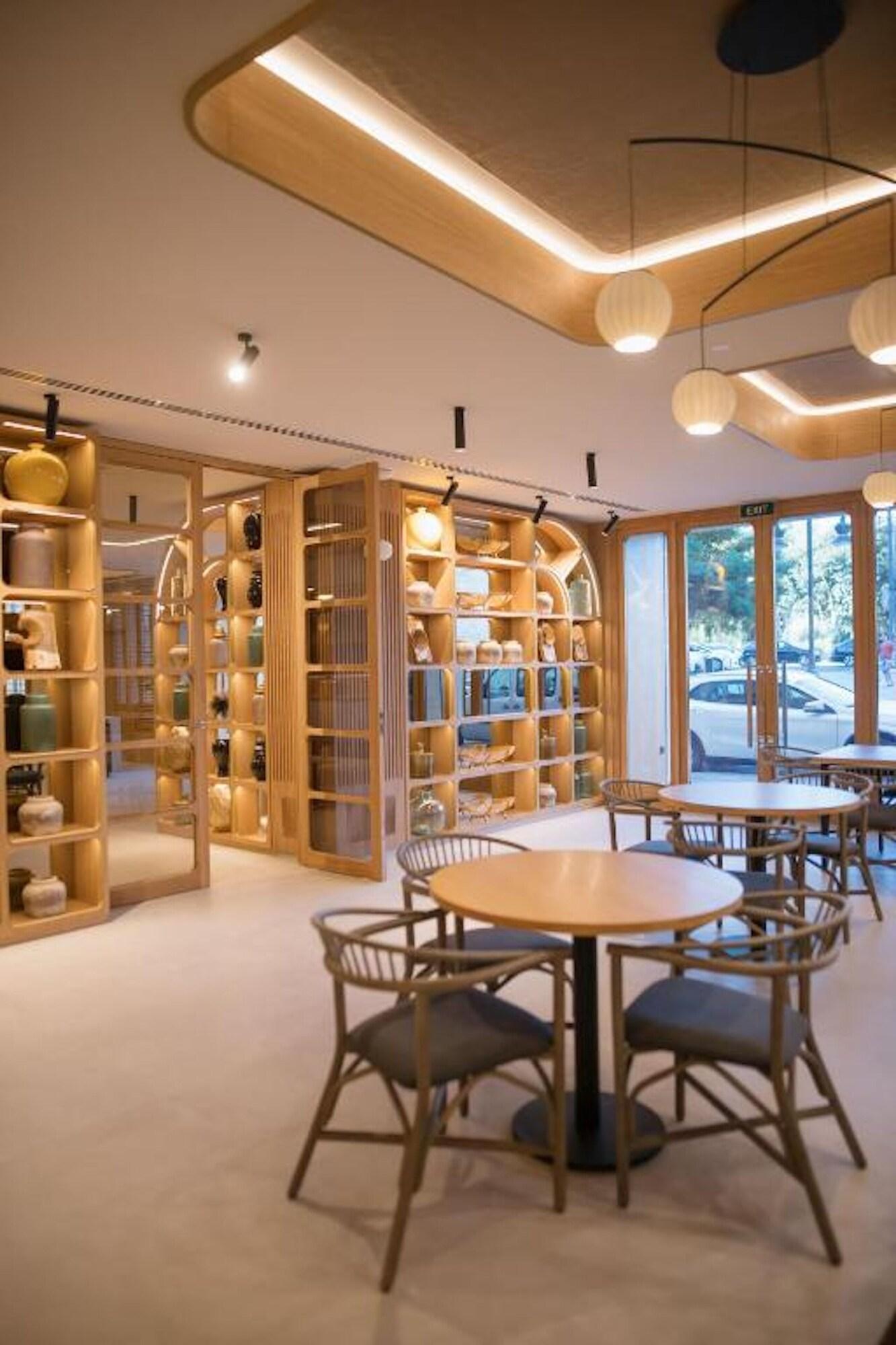 Restaurant MYR Puerta Serranos