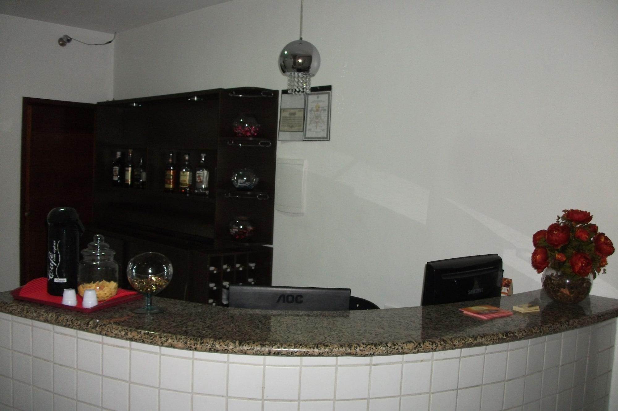Bar/Salón Hotel Center Express