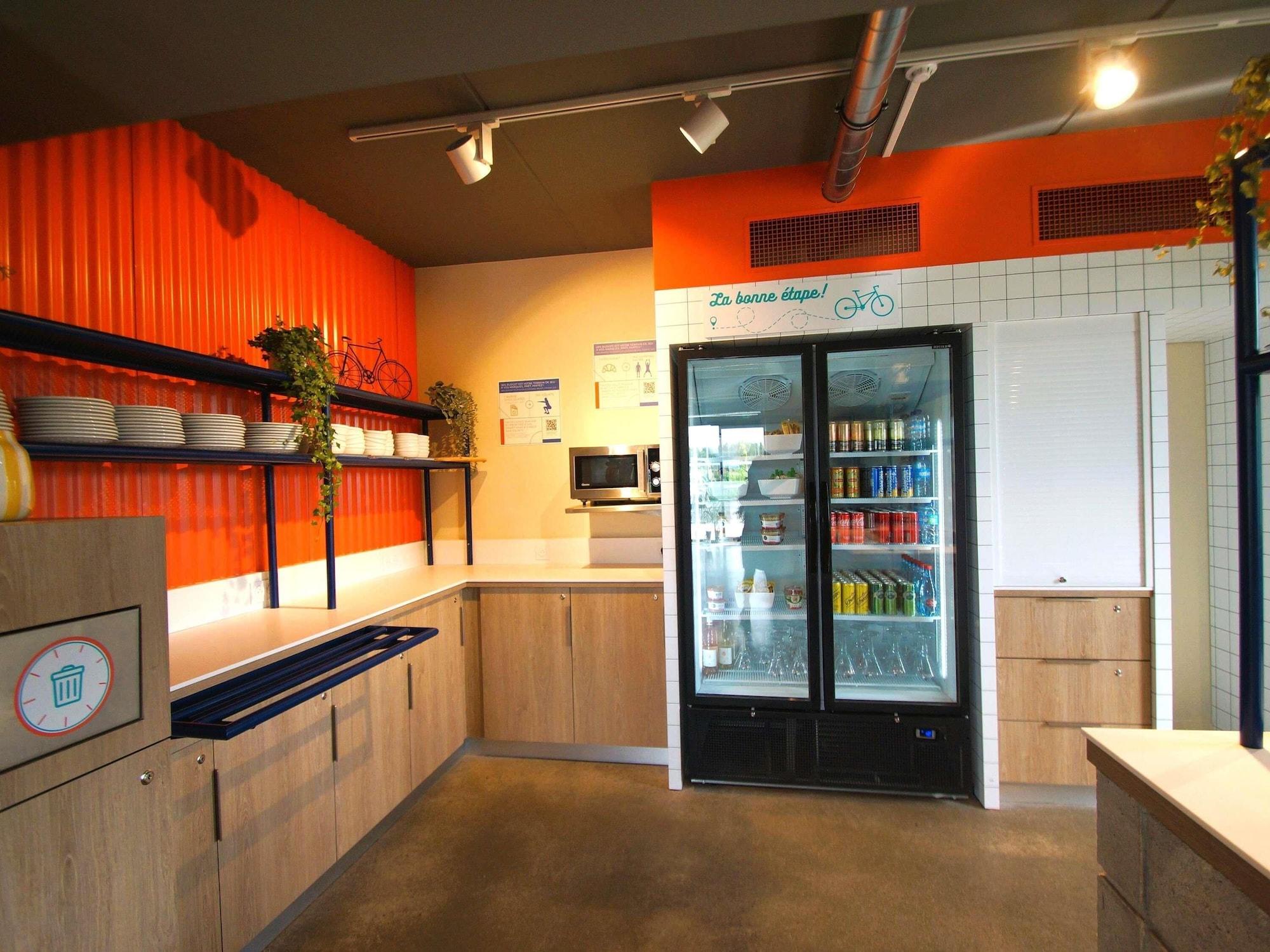 Vista Exterior Ibis Budget Loudéac Vélodrome (Ouverture Juillet 2023)