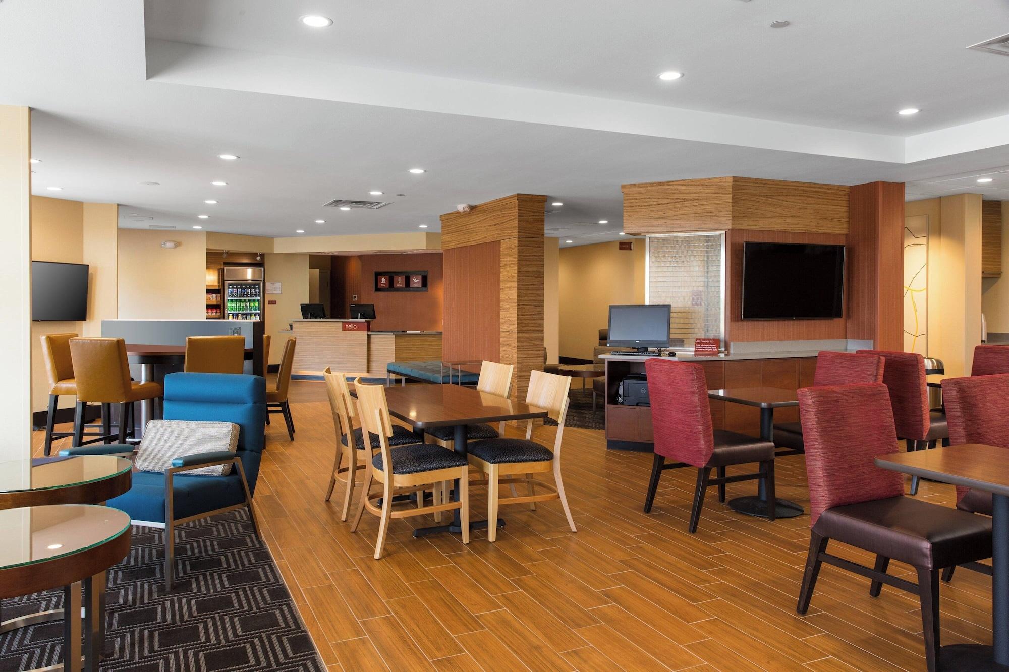 Vista Lobby TownePlace Suites by Marriott Austin North/Lakeline