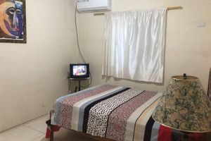 Alojamiento - MODERN AND SECURE FURNISHED SUITE