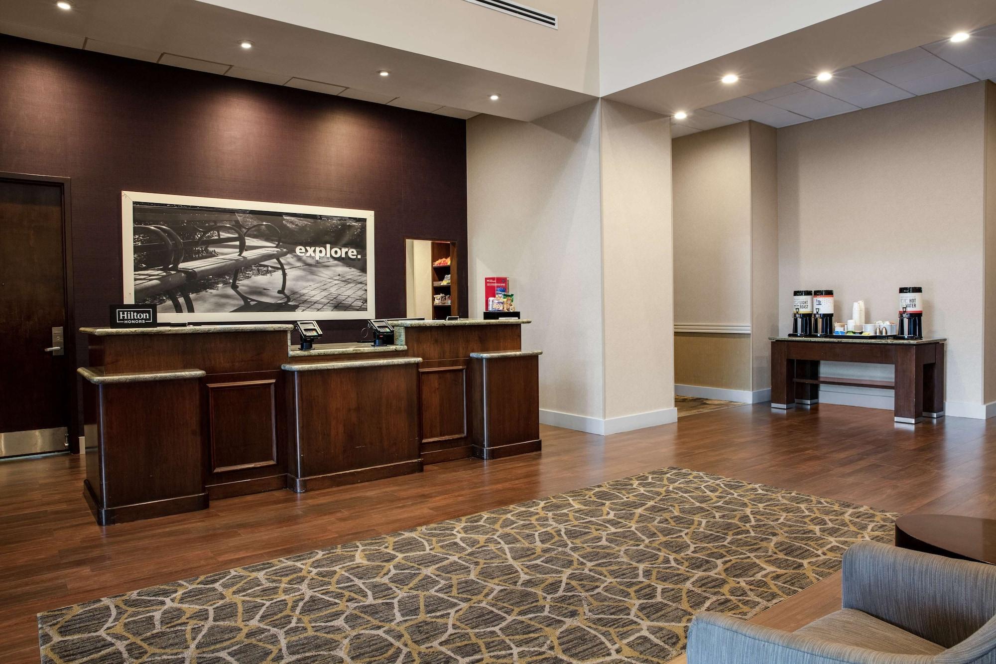 Vista Lobby Hampton Inn & Suites Homestead Miami South