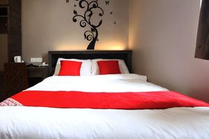 Alojamiento - OYO 429 Sunlight Hotel