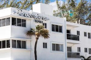 Alojamiento - Premiere Hotel