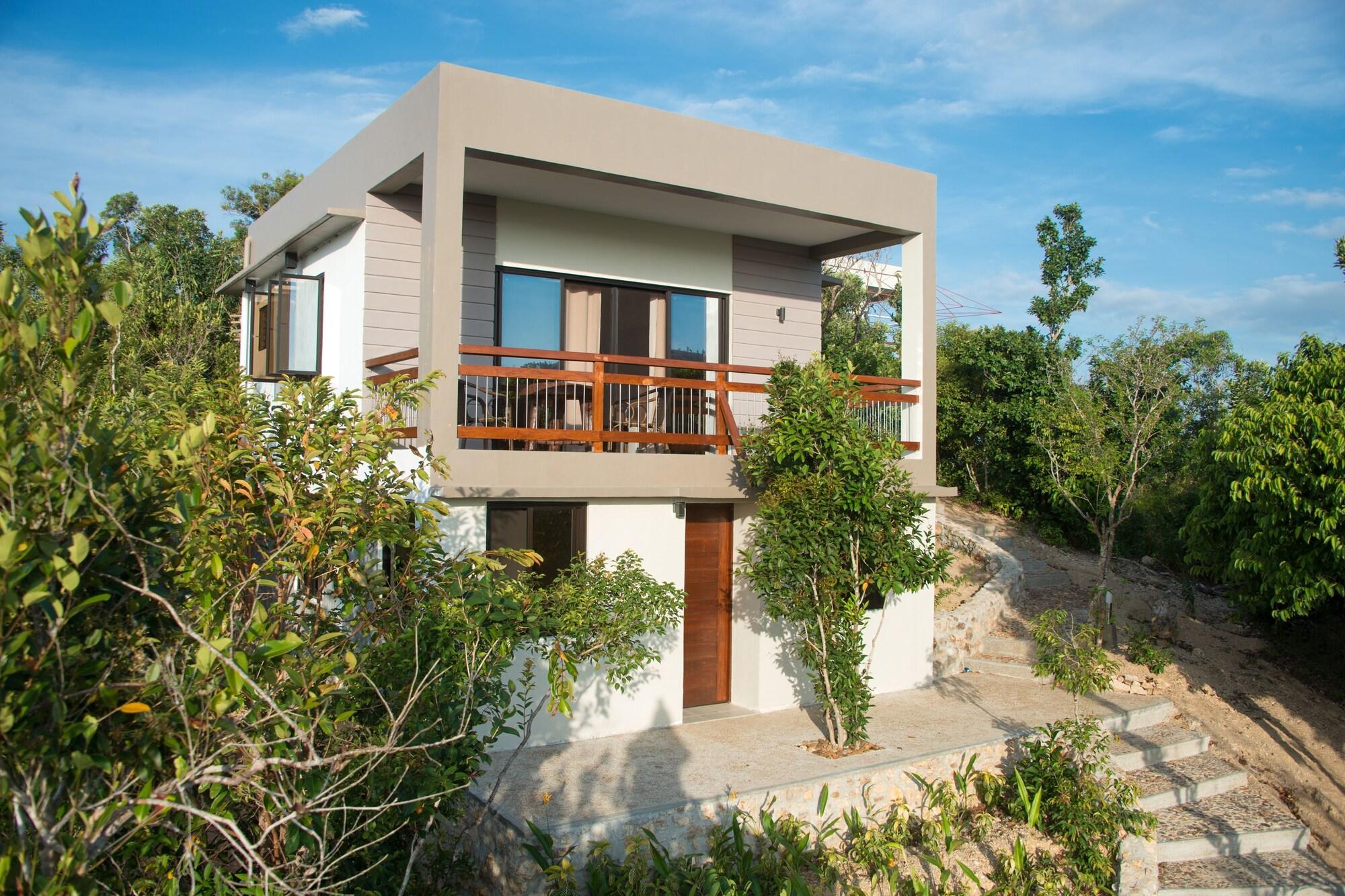 Varios The Riverhouse