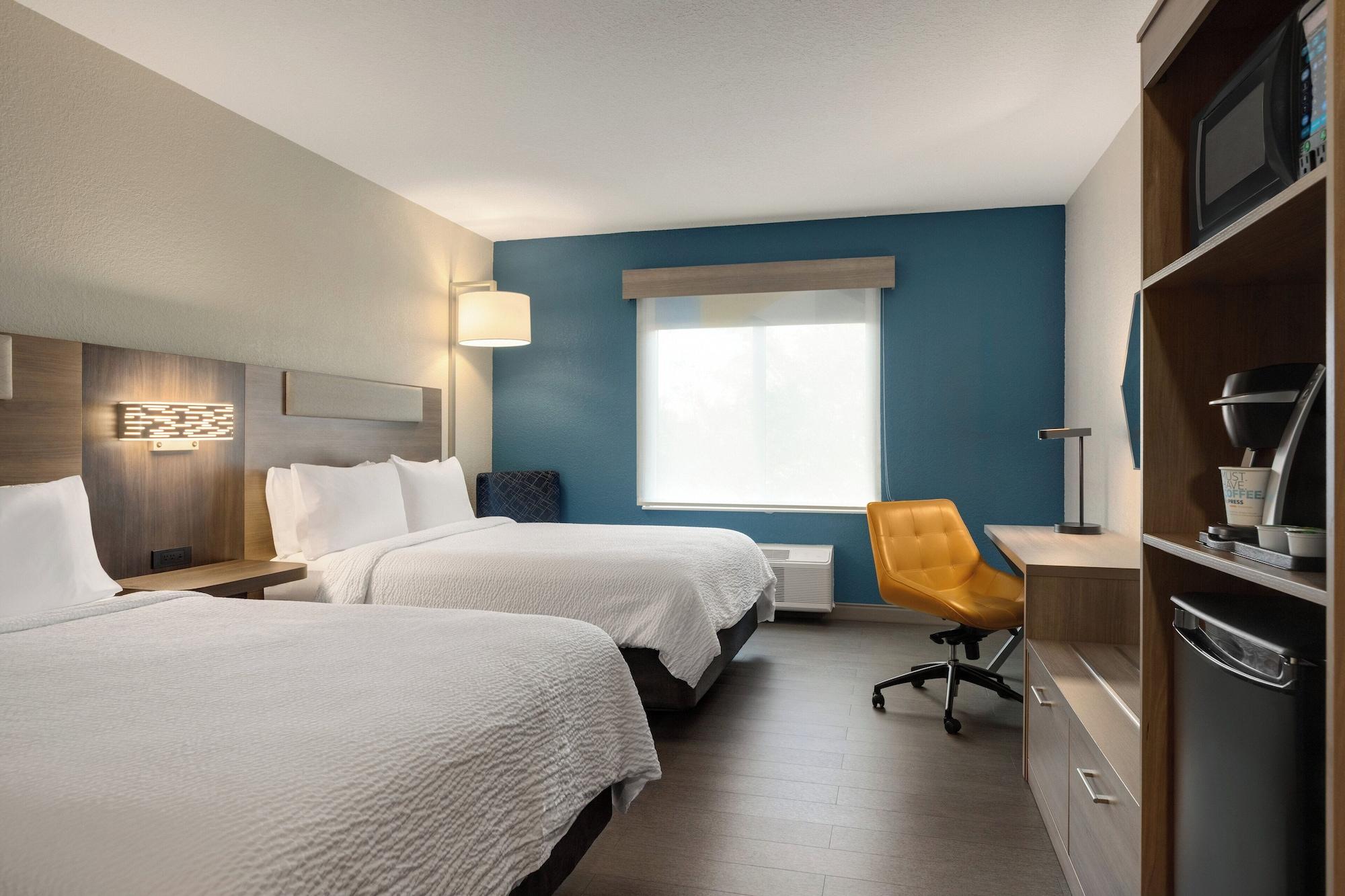 Habitación Holiday Inn Express & Suites Fort Lauderdale Airport South by IHG
