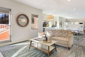 Alojamiento - The Gower Street Bungalows by AvantStay