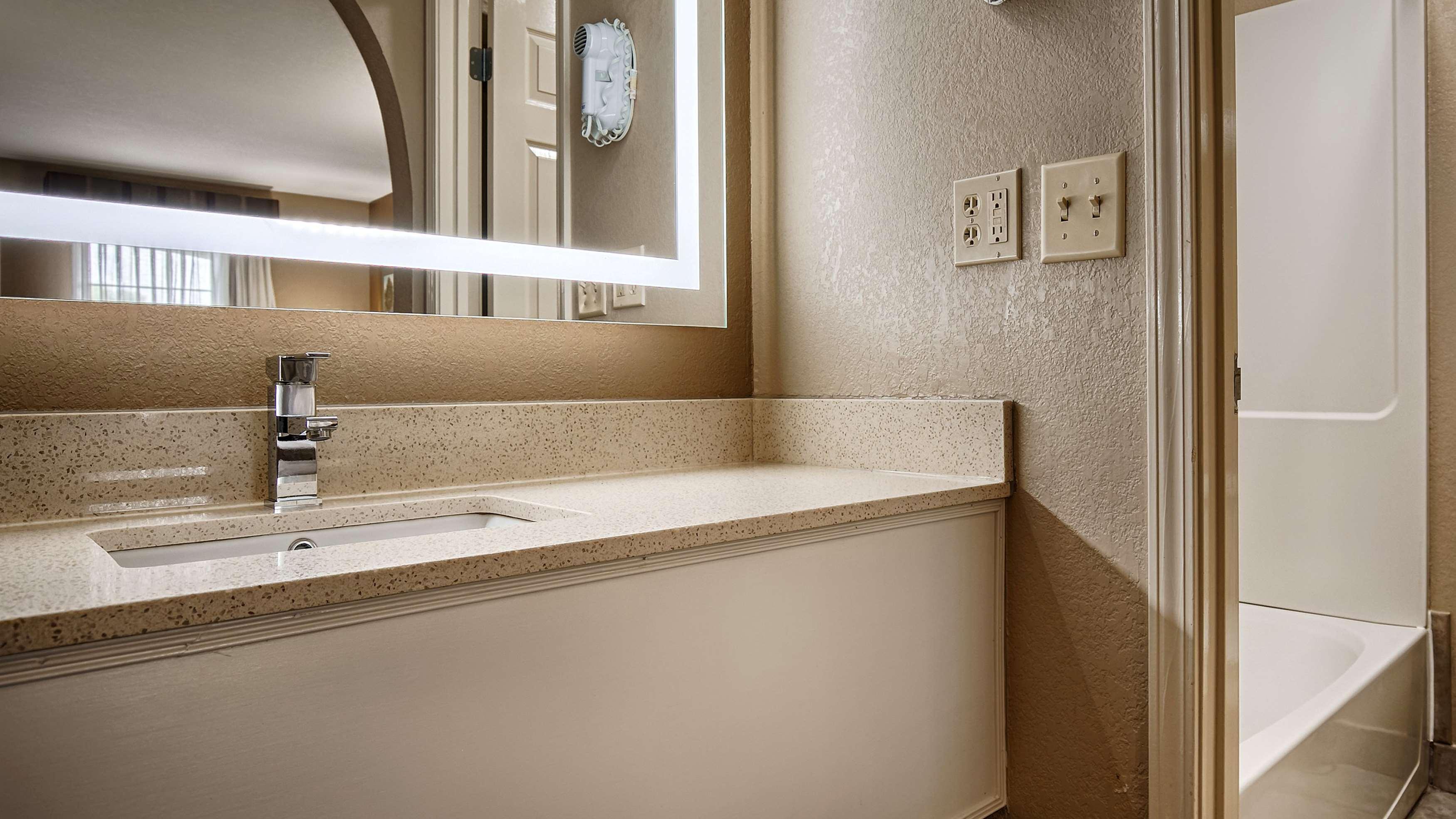 Vista Exterior Best Western Catalina Inn