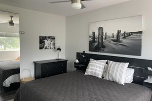 Alquiler Vacacional - In the Heart of Cavendish,  Modern Ocean View Cottage