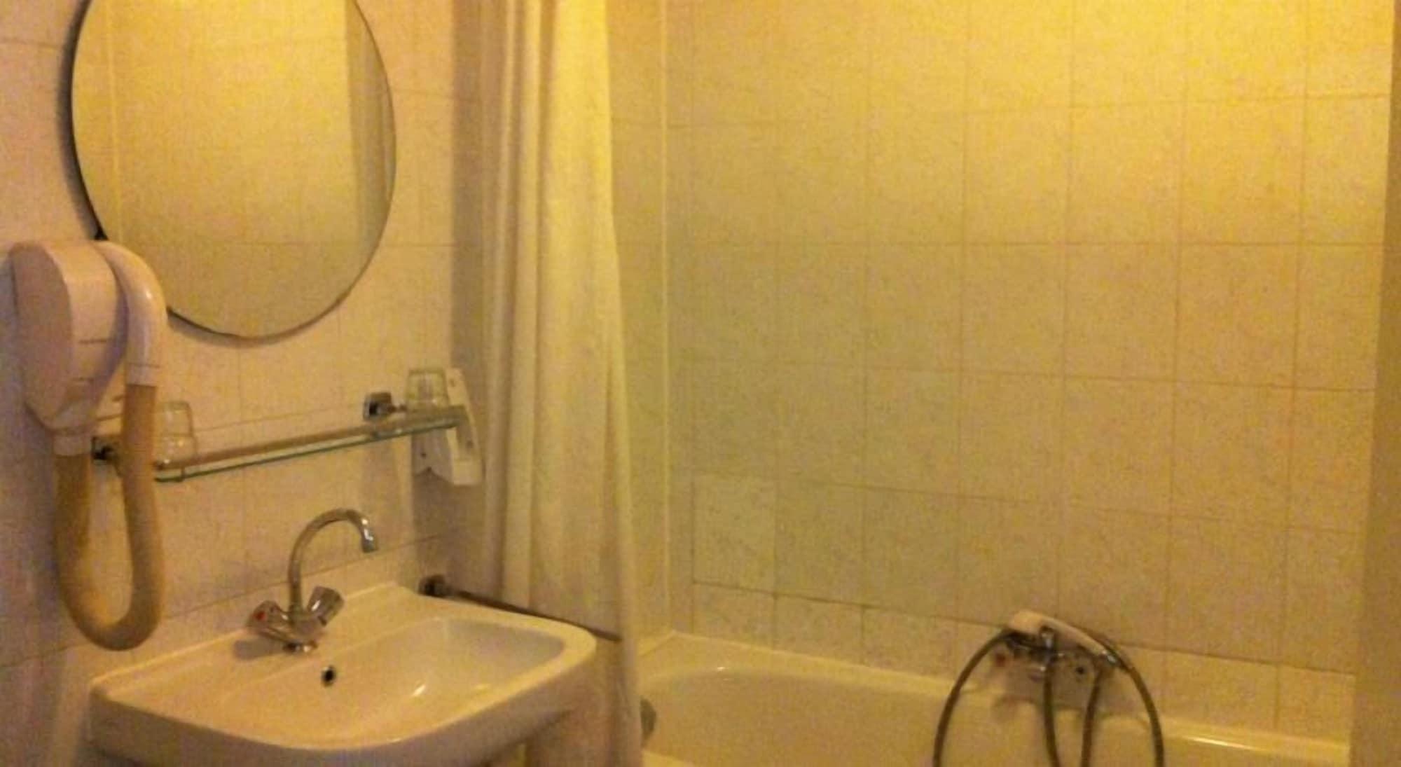 Set de Habitación Delta Hotel City Center