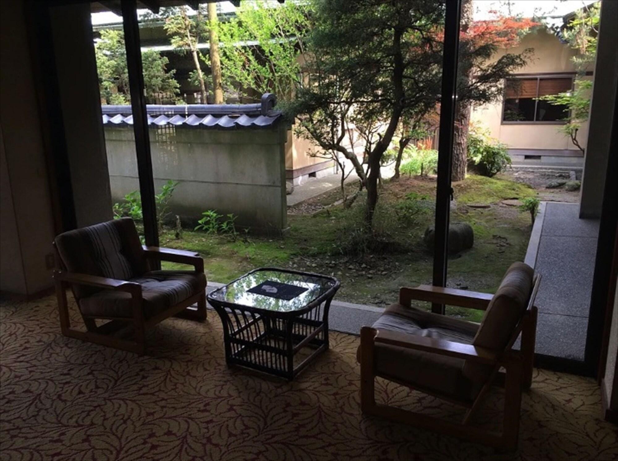 Vista Lobby Ryokan Karasawa