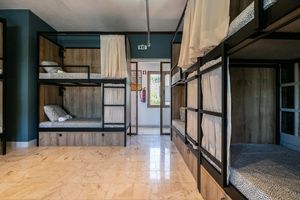 Alojamiento - Walk In Hostel Faro Airport