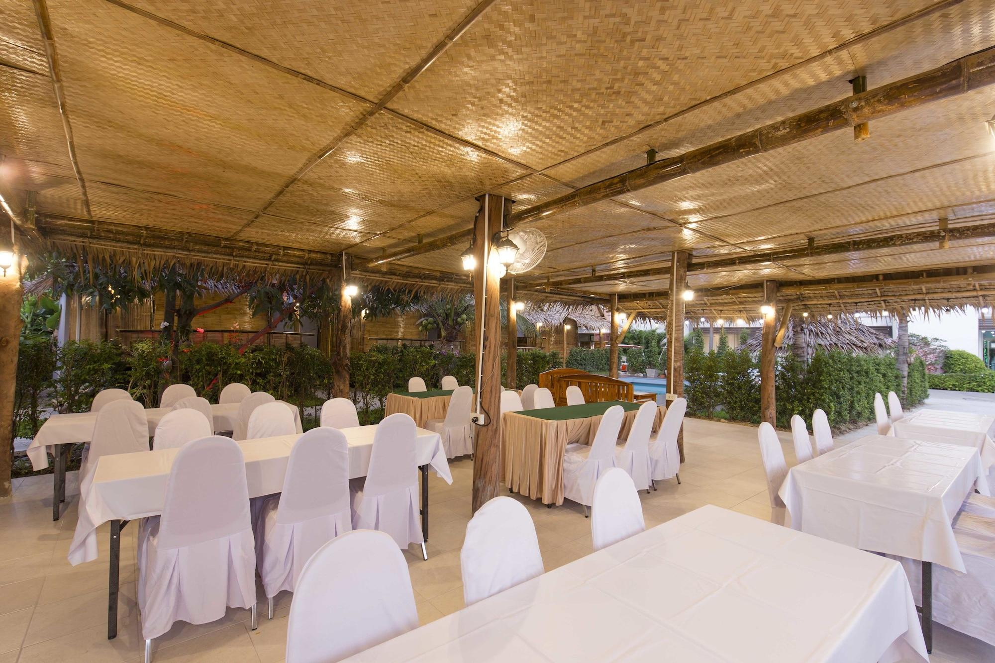 Sala de Reuniones Evergreen Cha-am