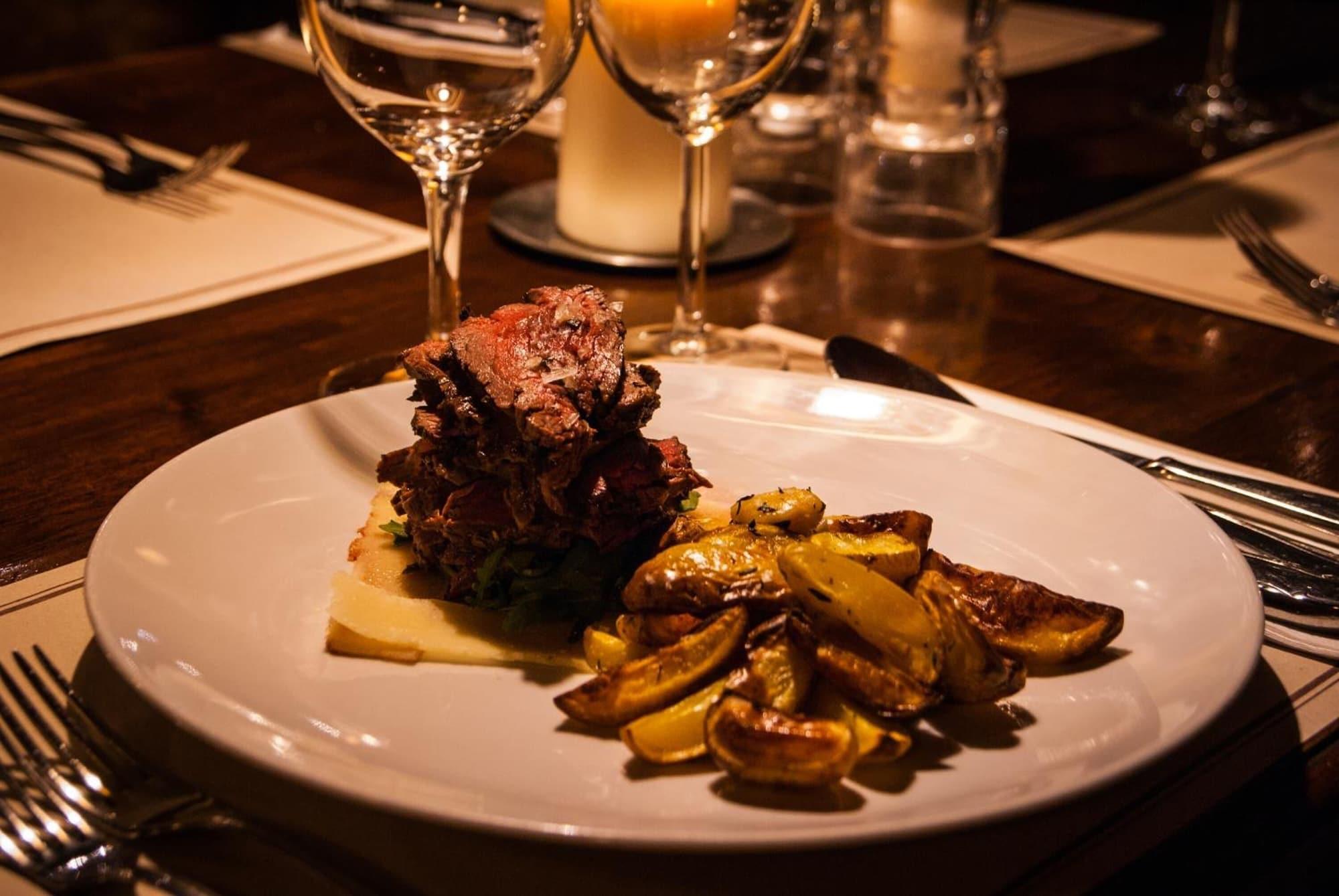 Restaurant Boat Hotel Matylda