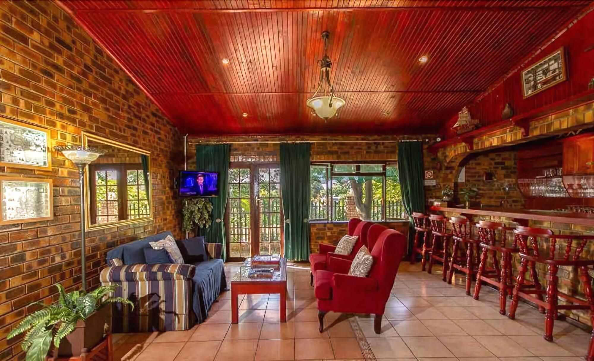 Vista Lobby La Mer Lodge