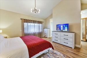 Alquiler Vacacional - Luxury Retreat in Quiet Neighborhood – Ideal for Extended Stays!