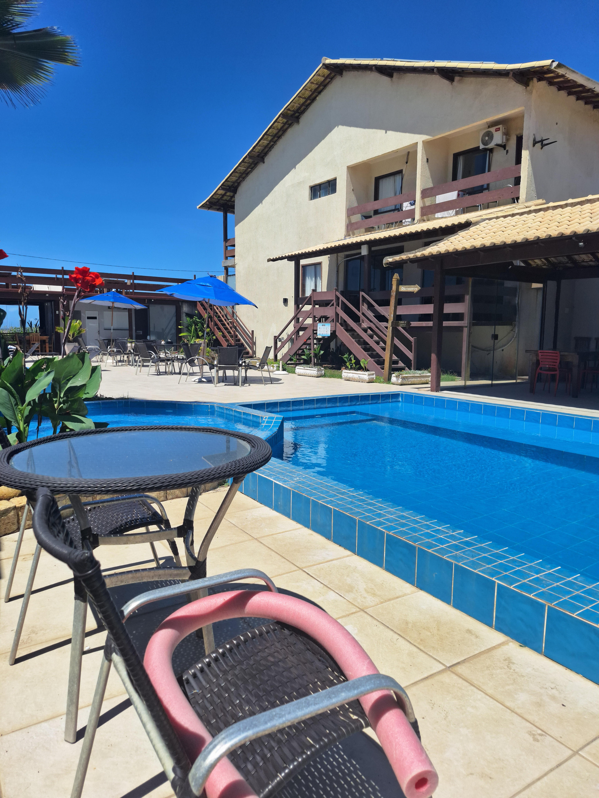 Vista Piscina Pousada do Albatroz