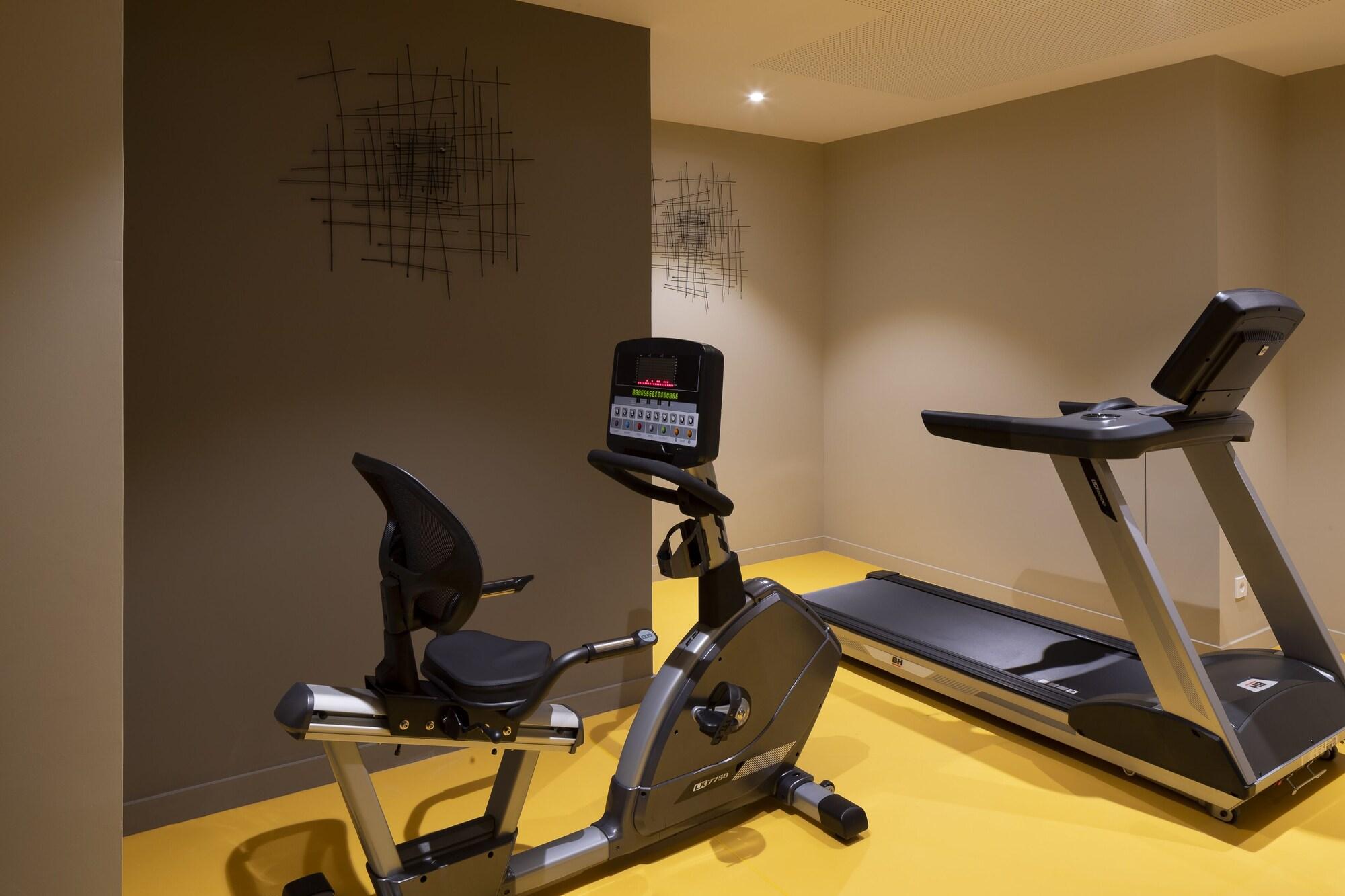 Gimnasio 37 Lodge La Défense Courbevoie