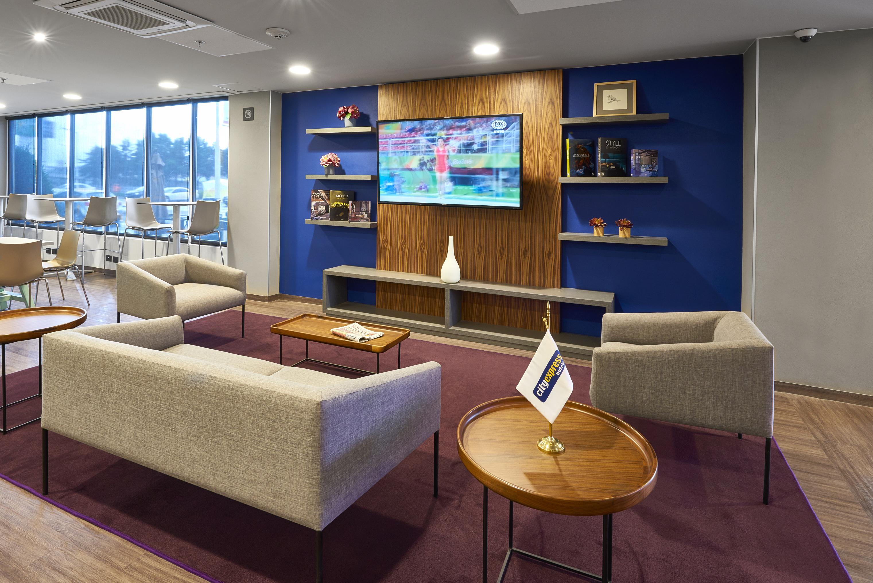 Vista Lobby City Express by Marriott Monterrey Santa Catarina