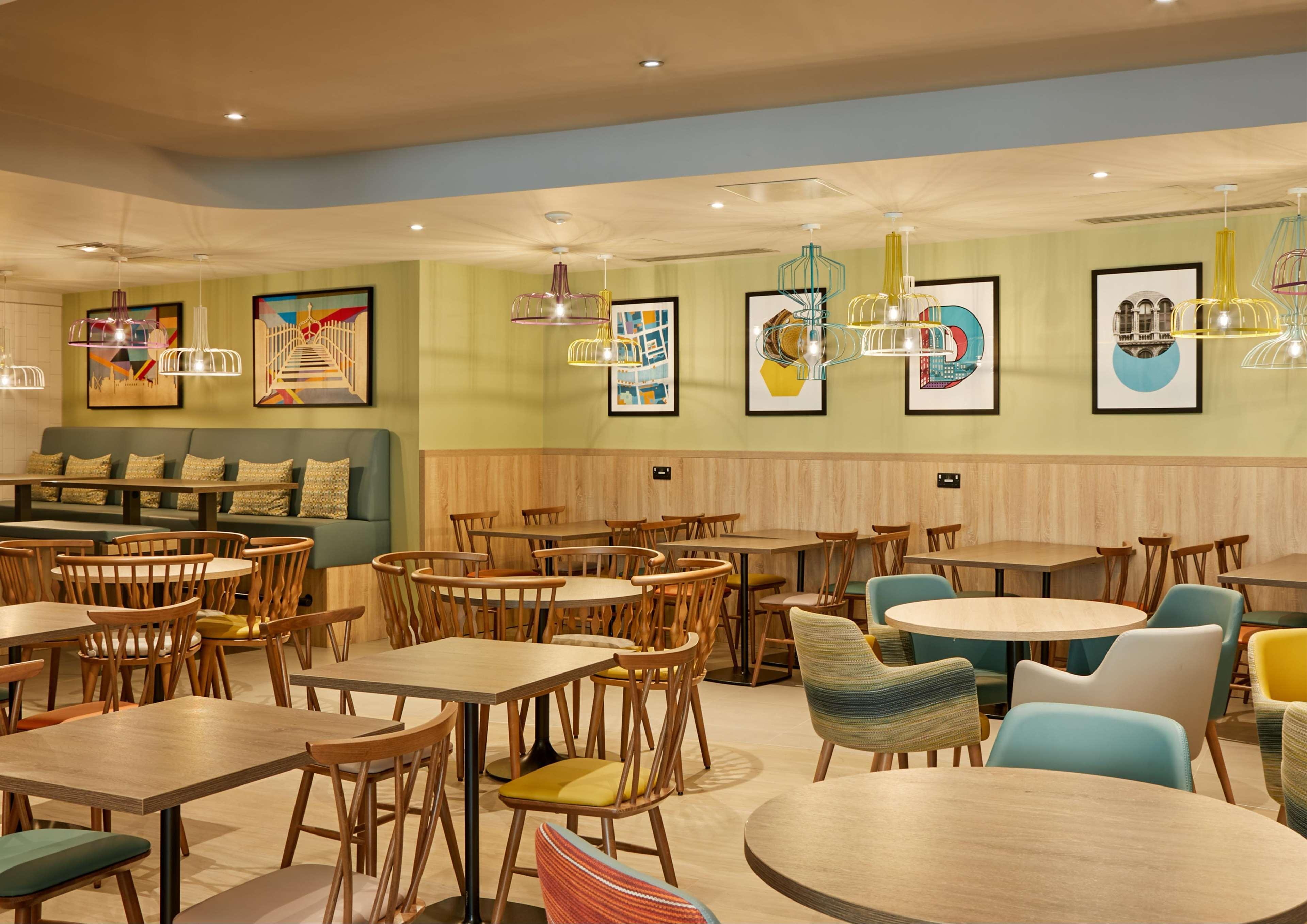 Restaurant Hampton by Hilton Dublin City Centre