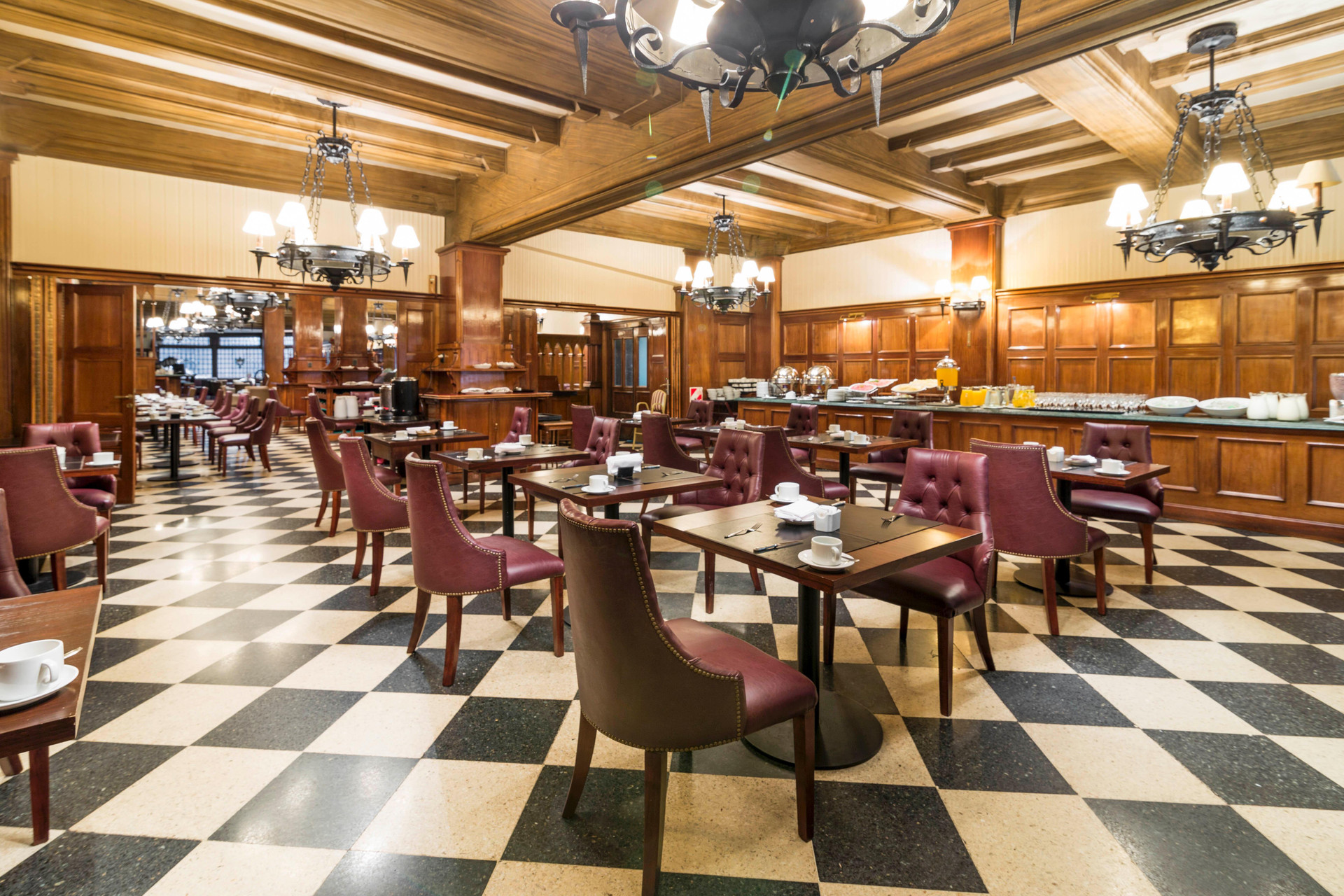 Restaurant Claridge Hotel