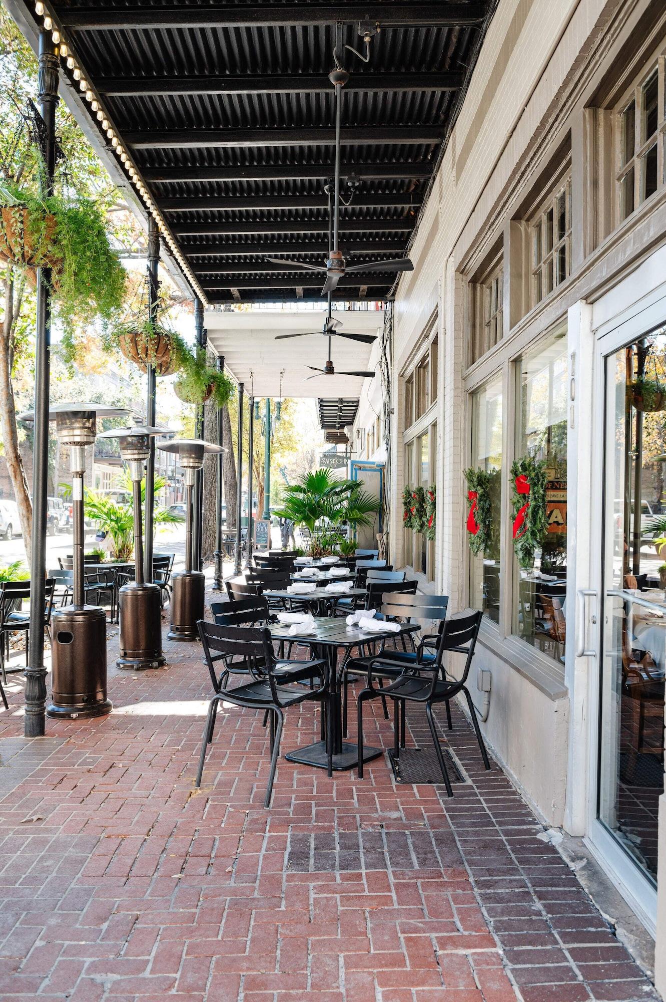 Restaurant The Lafayette New Orleans By Kasa Living