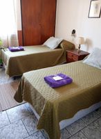 Alojamiento - Kin Hotel