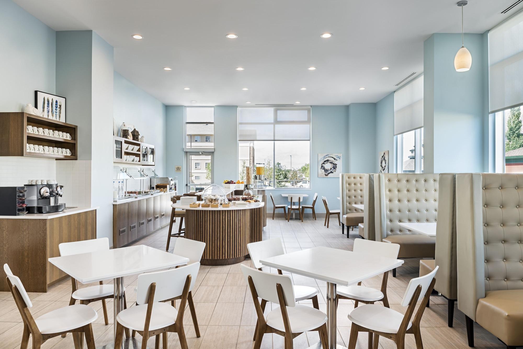 Restaurant Element by Westin Calgary Airport