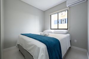 Alquiler Vacacional - 2BR Apt w/ Pkg & BBQ 450m From sea Ean503