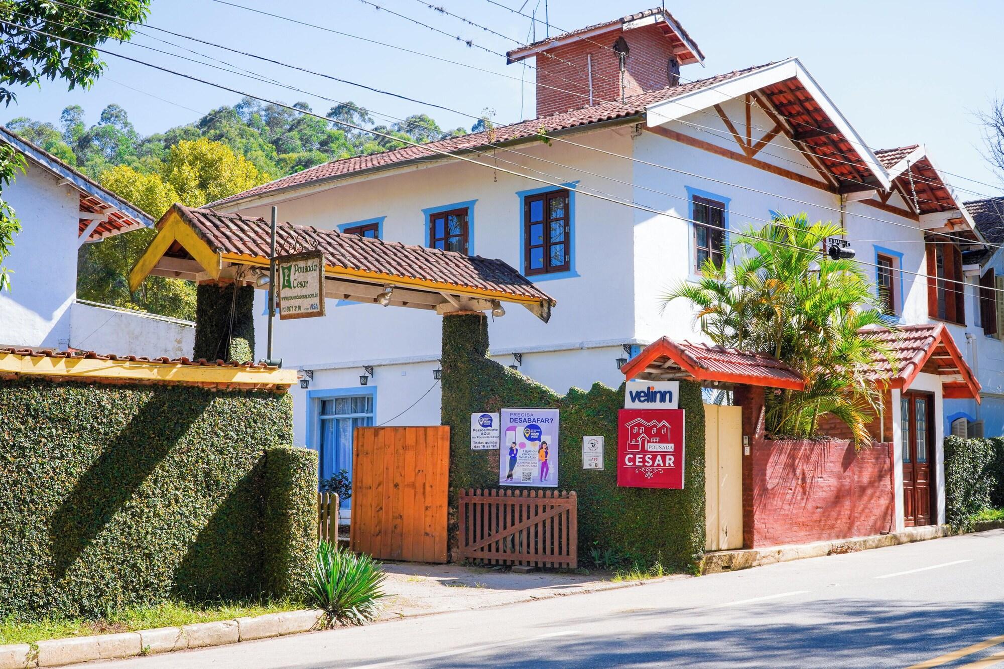 Vista Exterior VELINN Pousada Cesar
