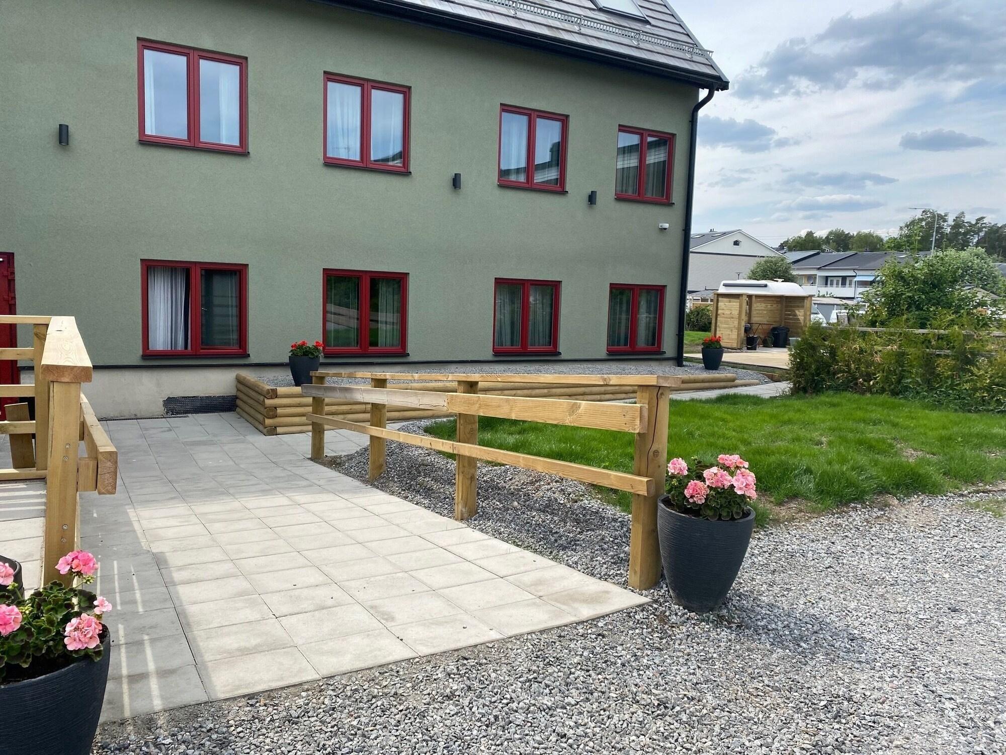 Vista Exterior Magnolia House Sollentuna