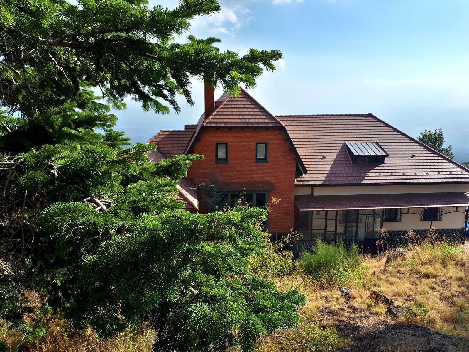 Vista Exterior Villa Dorata
