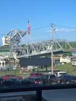 Alquiler Vacacional - Lakeview Ashtabula, OH - 5 min to GOTL - Deck - King - Wineries - Lake Erie