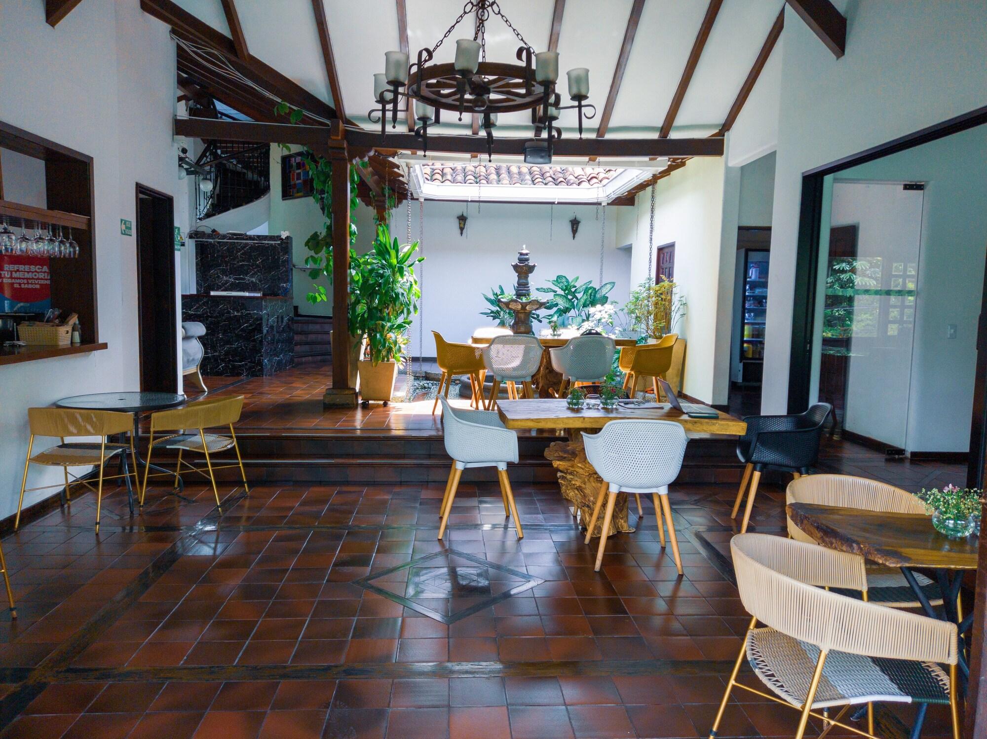 Restaurant Hotel Boutique La Casa de Piedra