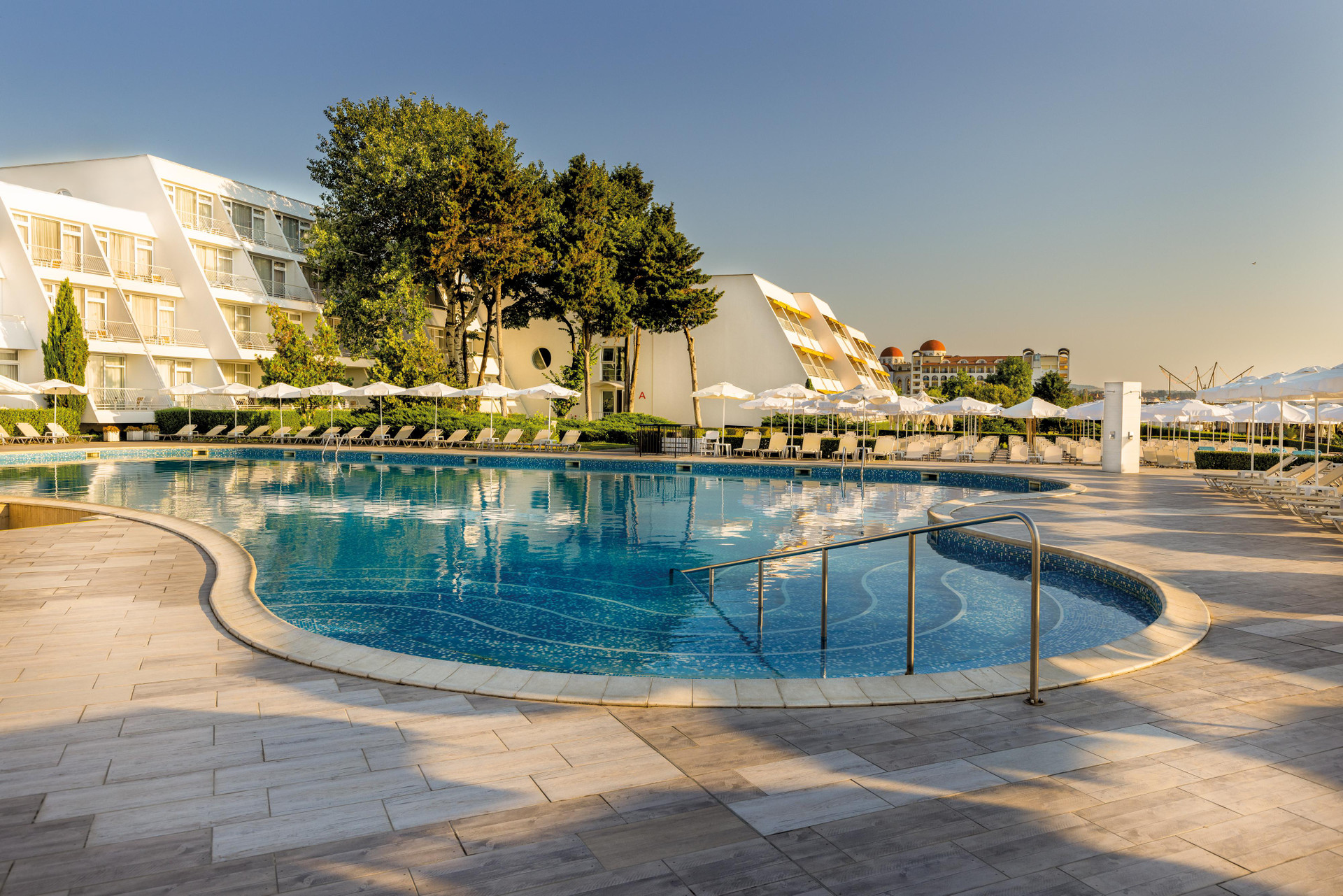 Vista Exterior AluaSun Helios Beach – All Inclusive