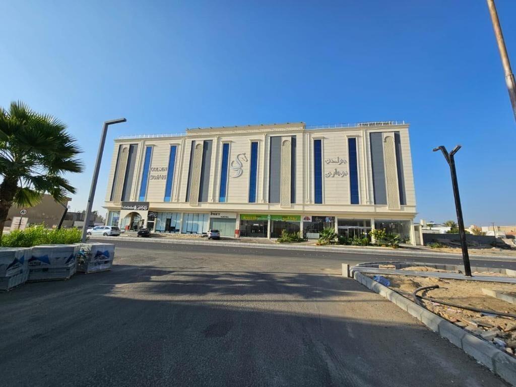 Varios Goden Bujari hotel