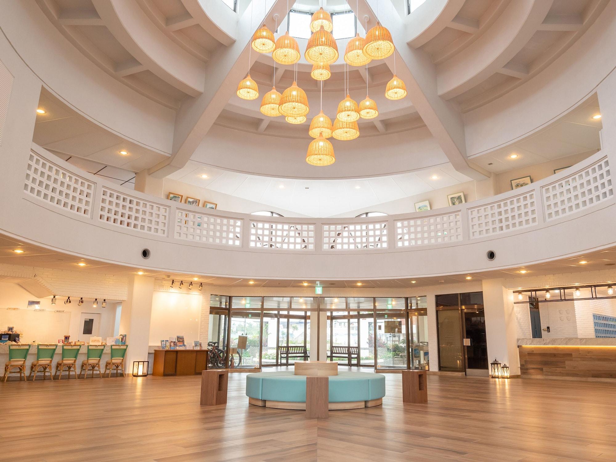 Vista Lobby Watermark Hotel Okinawa Kume Island