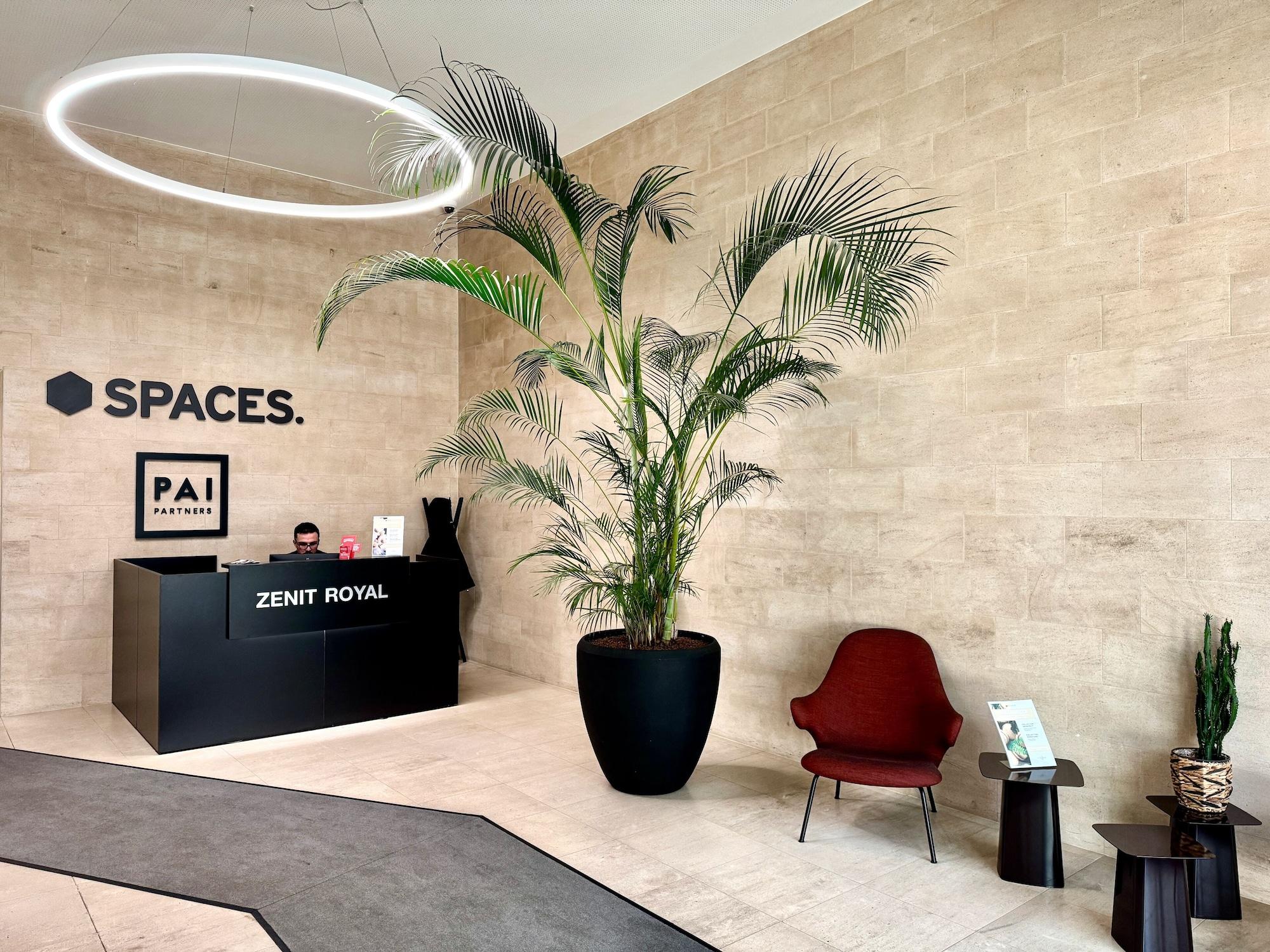 Vista Lobby Voya Residence Zenit Royal - Luxury Apart Hotel with Rooftop Views & Concierge