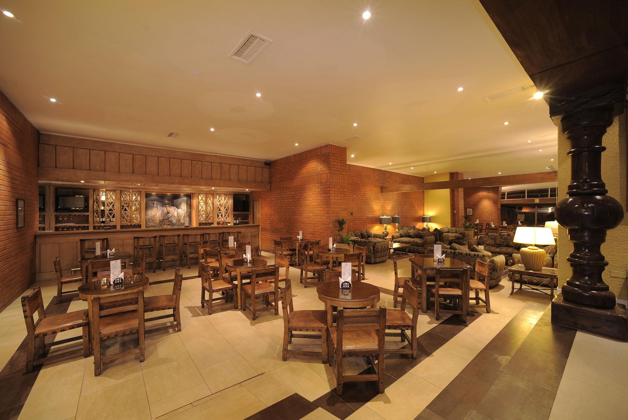 Bar/Salón Hotel El Araucano