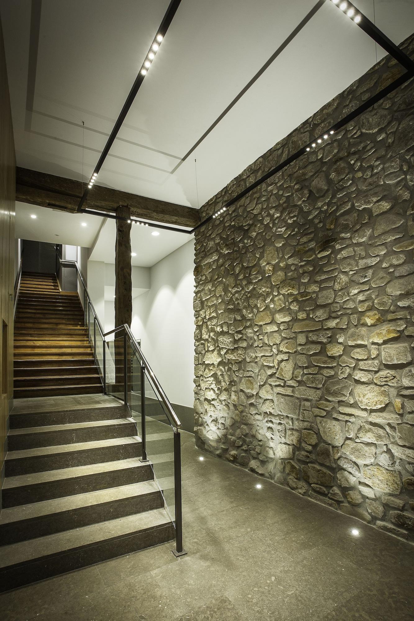Varios Casual Bilbao Gurea