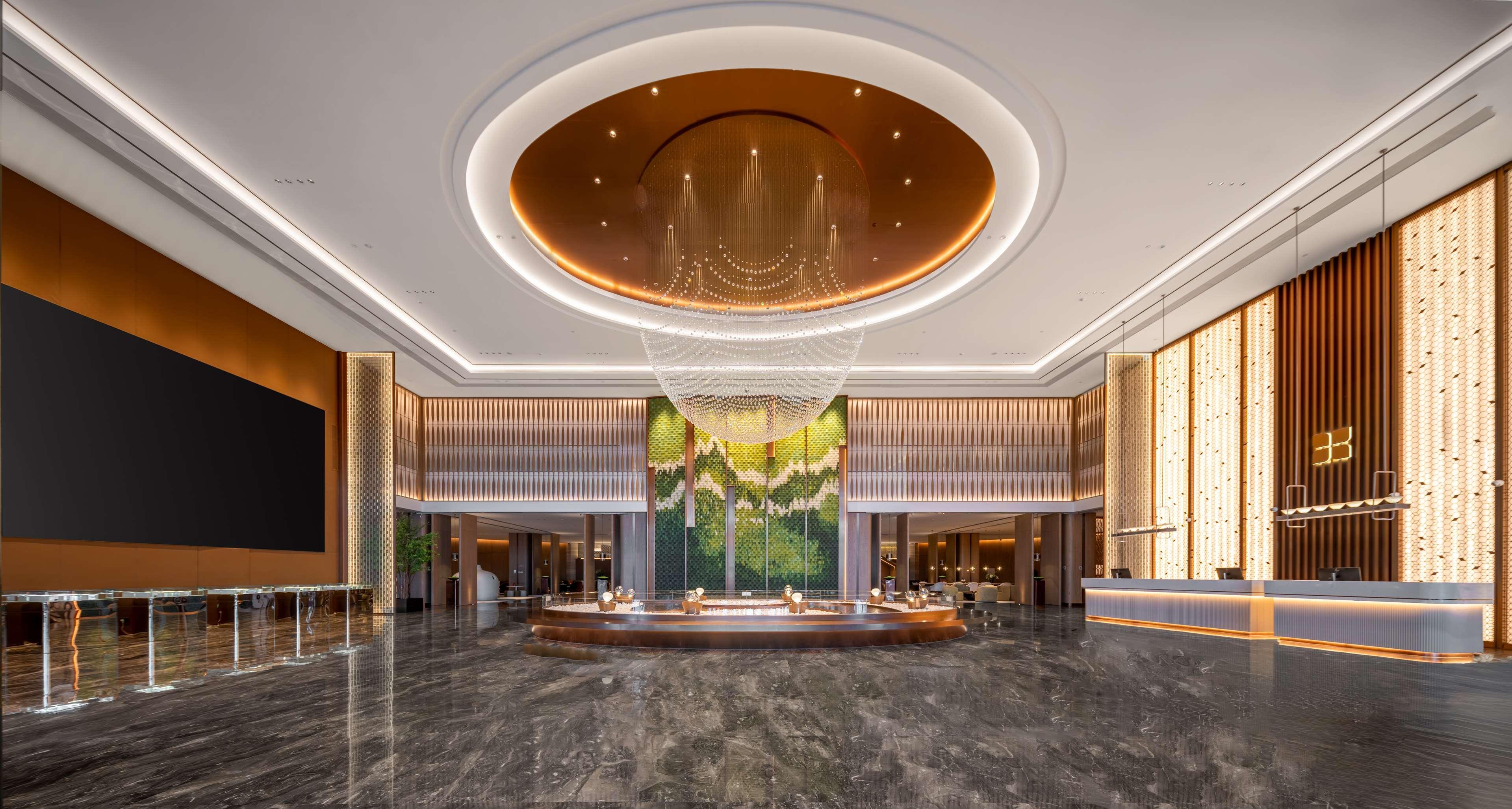 Vista Lobby Hilton Garden Inn Ordos Kangbashi