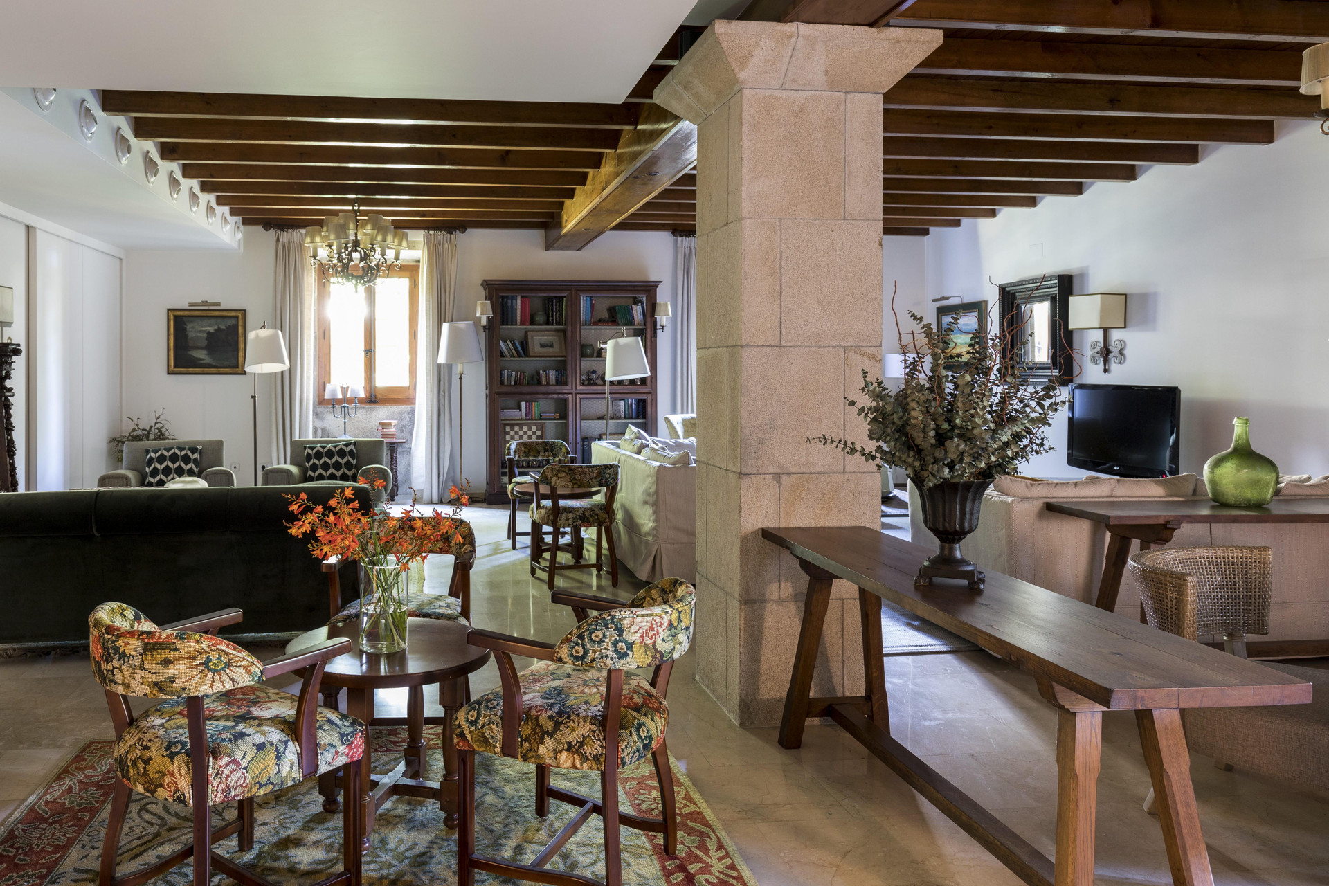 Vista Lobby Parador De Cambados