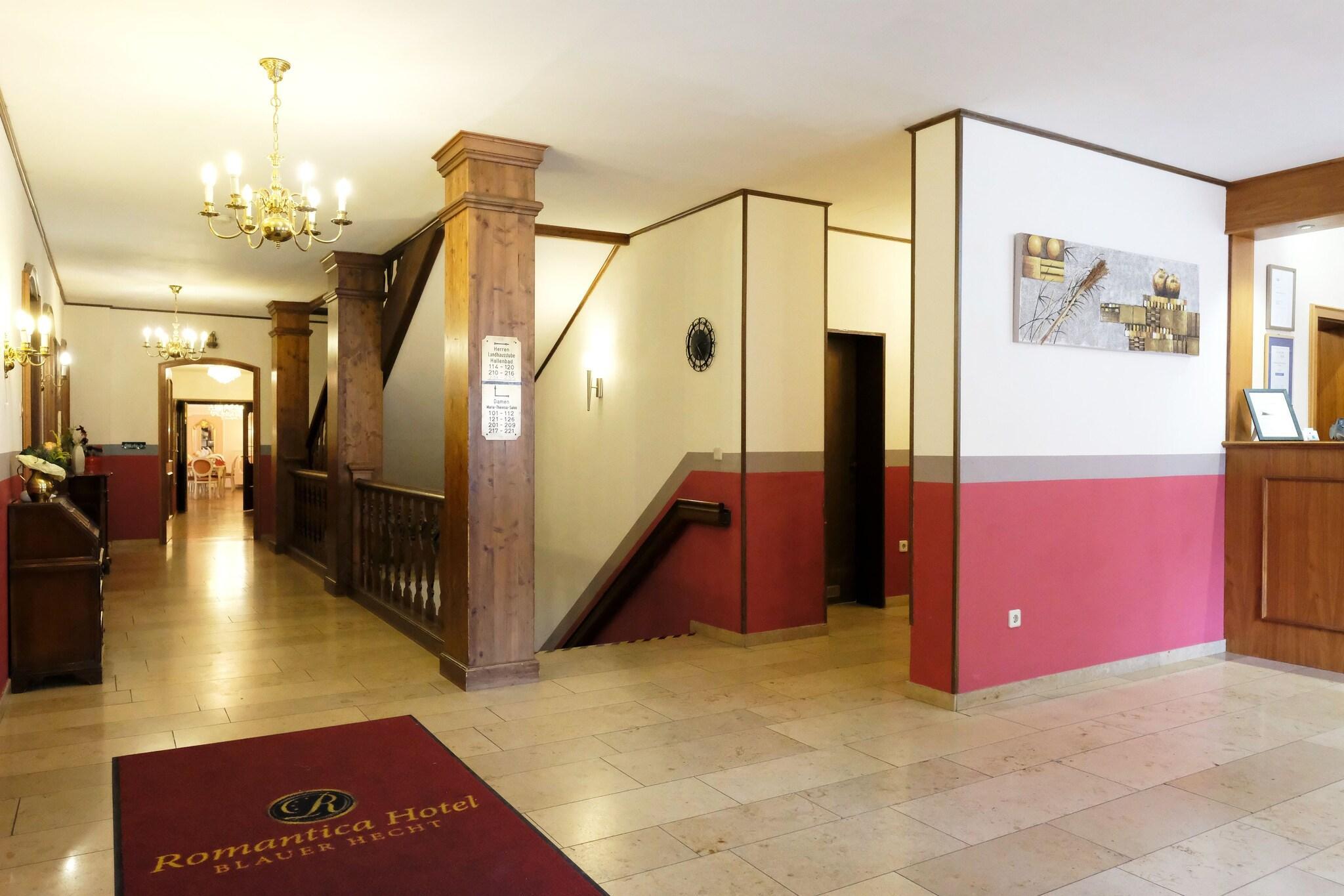 Vista Lobby Romantica Hotel Blauer Hecht