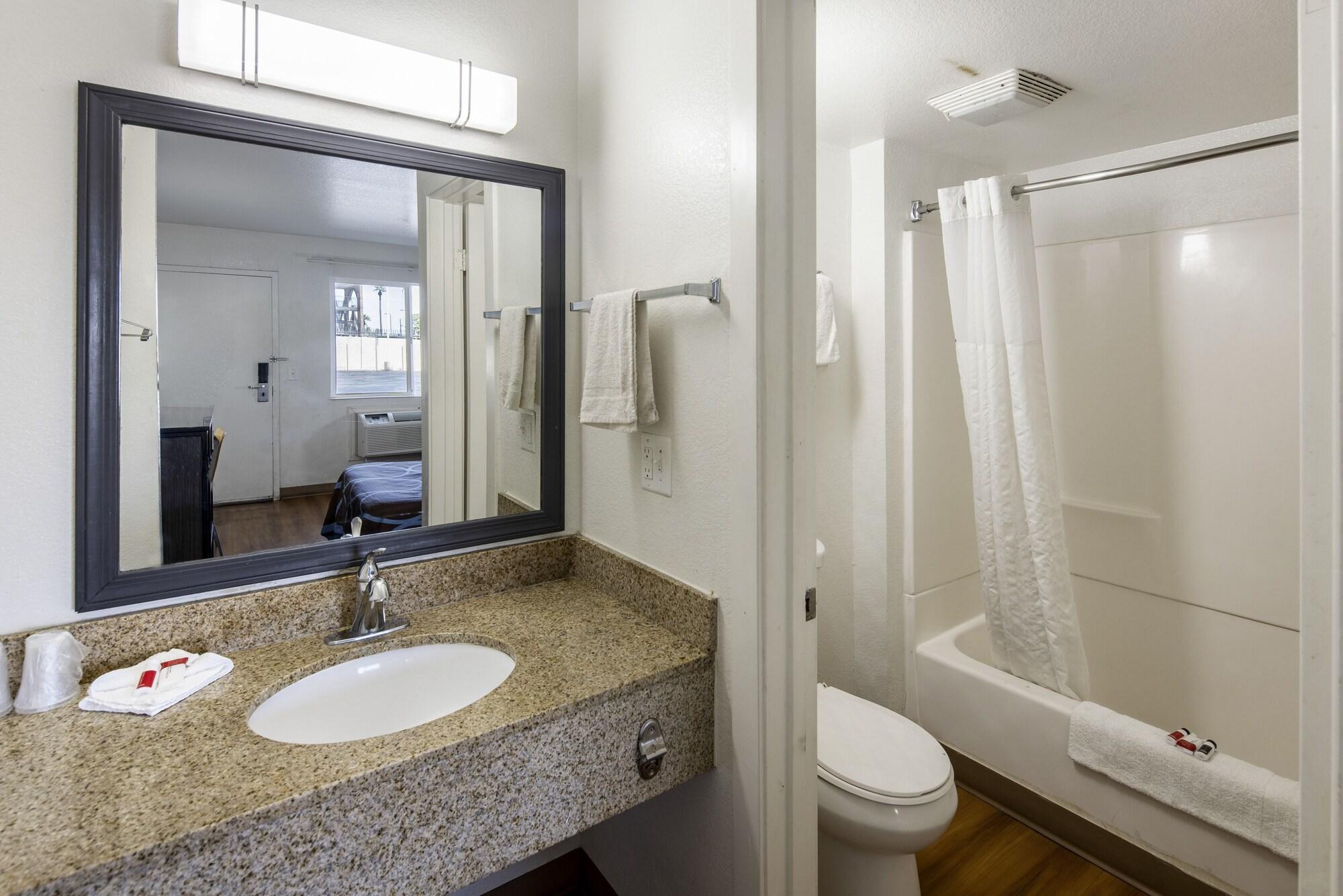 Equipamiento de Habitación Super 8 by Wyndham Phoenix West