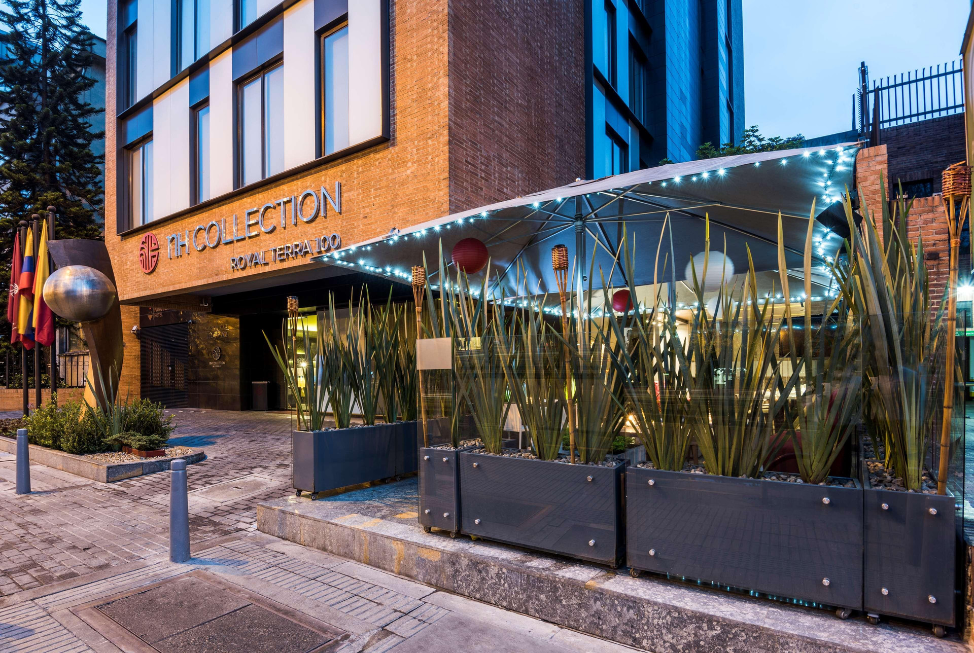 Vista Exterior NH Collection Bogotá Terra 100 Royal