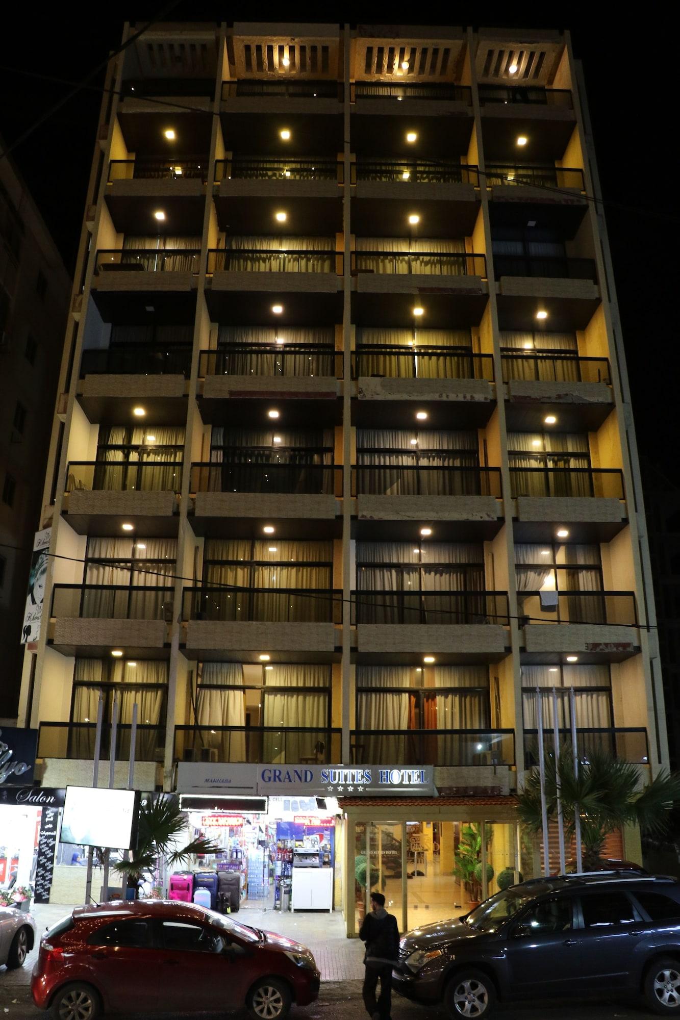 Vista Exterior Grand Suites Hotel