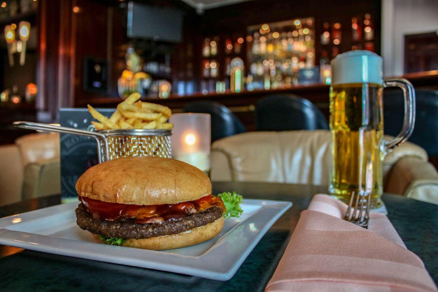 Bar/Salón Hotel Amadeus Frankfurt