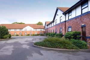 Alojamiento - Premier Inn Liverpool - West Derby