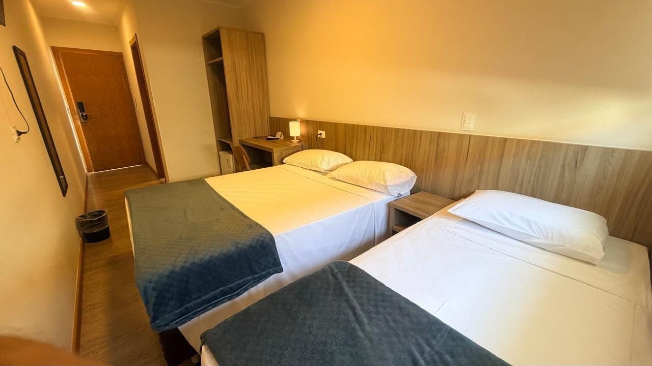 Habitación Hotel Varsóvia Ltda