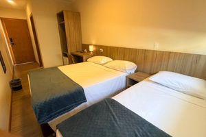 Alojamiento - Hotel Varsóvia Ltda
